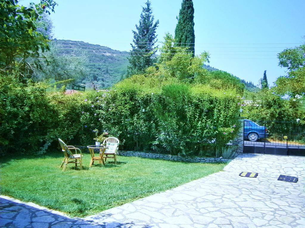 Villa Frias Asprogerakata Ruang foto