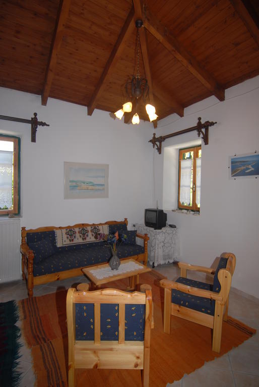 Villa Frias Asprogerakata Ruang foto