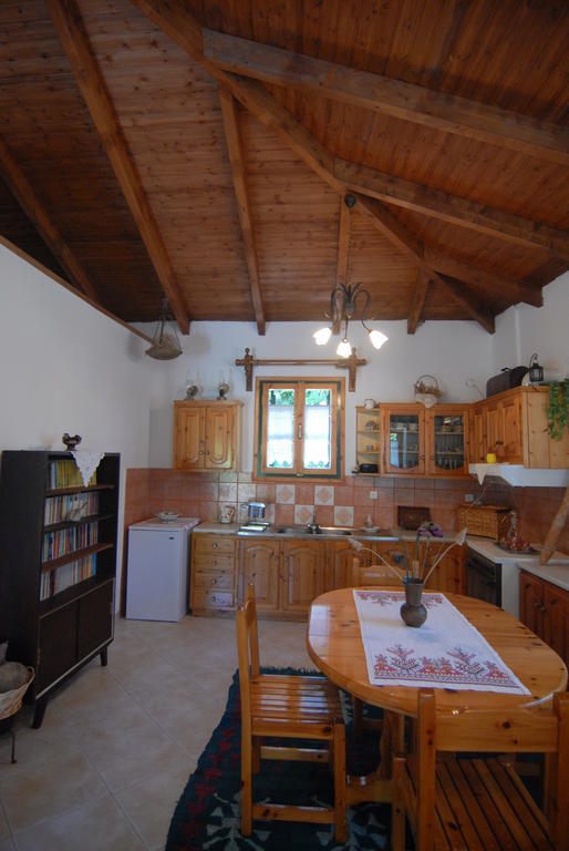 Villa Frias Asprogerakata Ruang foto